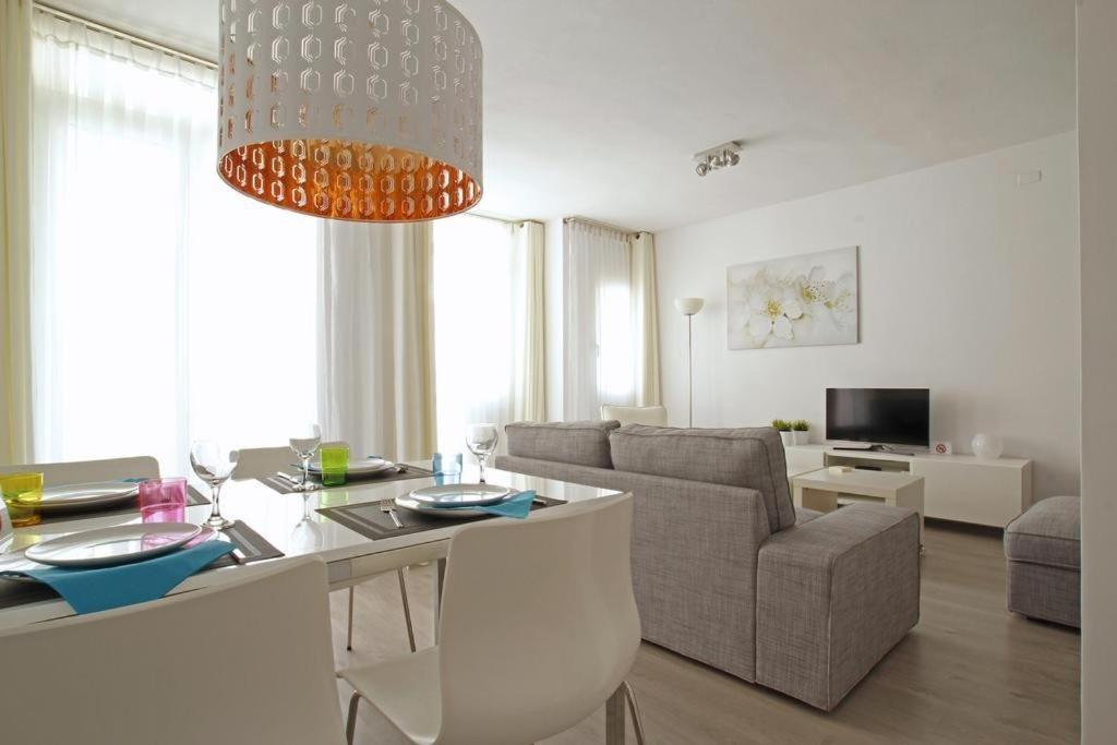 Warm Sands Apartment By Hello Homes Sitges Luaran gambar
