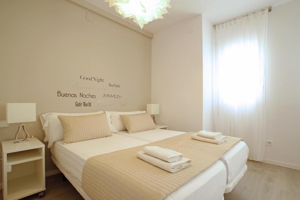 Warm Sands Apartment By Hello Homes Sitges Luaran gambar