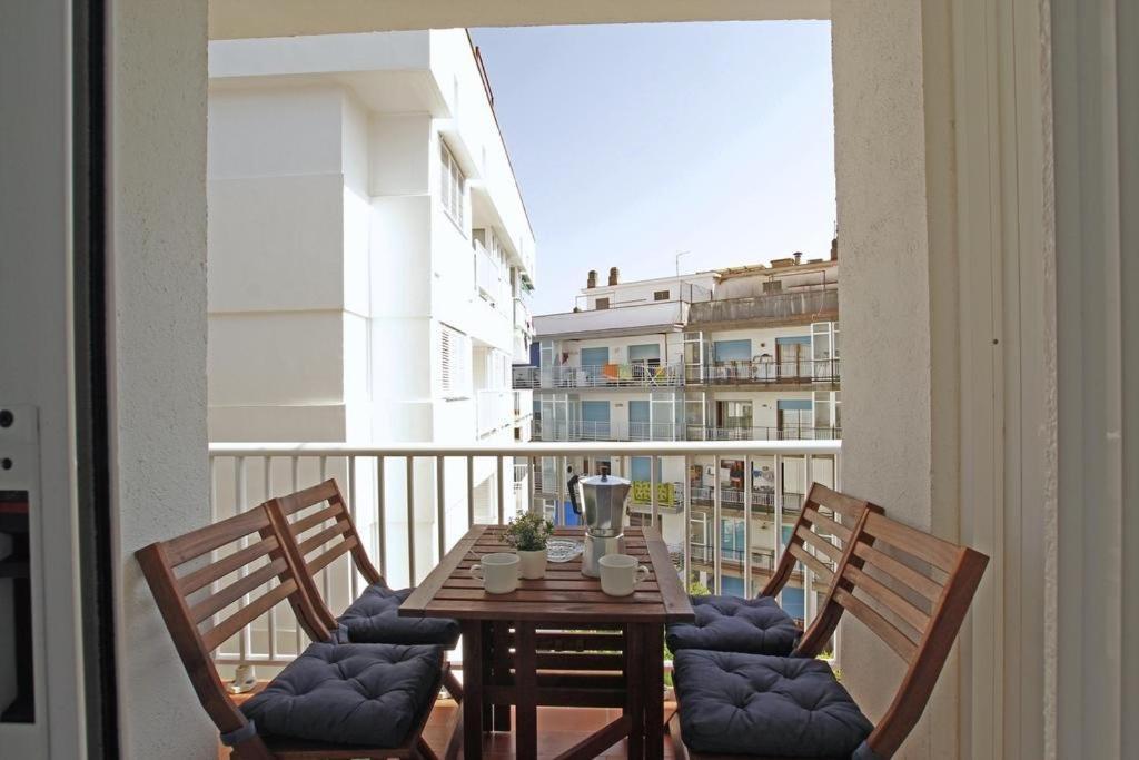 Warm Sands Apartment By Hello Homes Sitges Luaran gambar