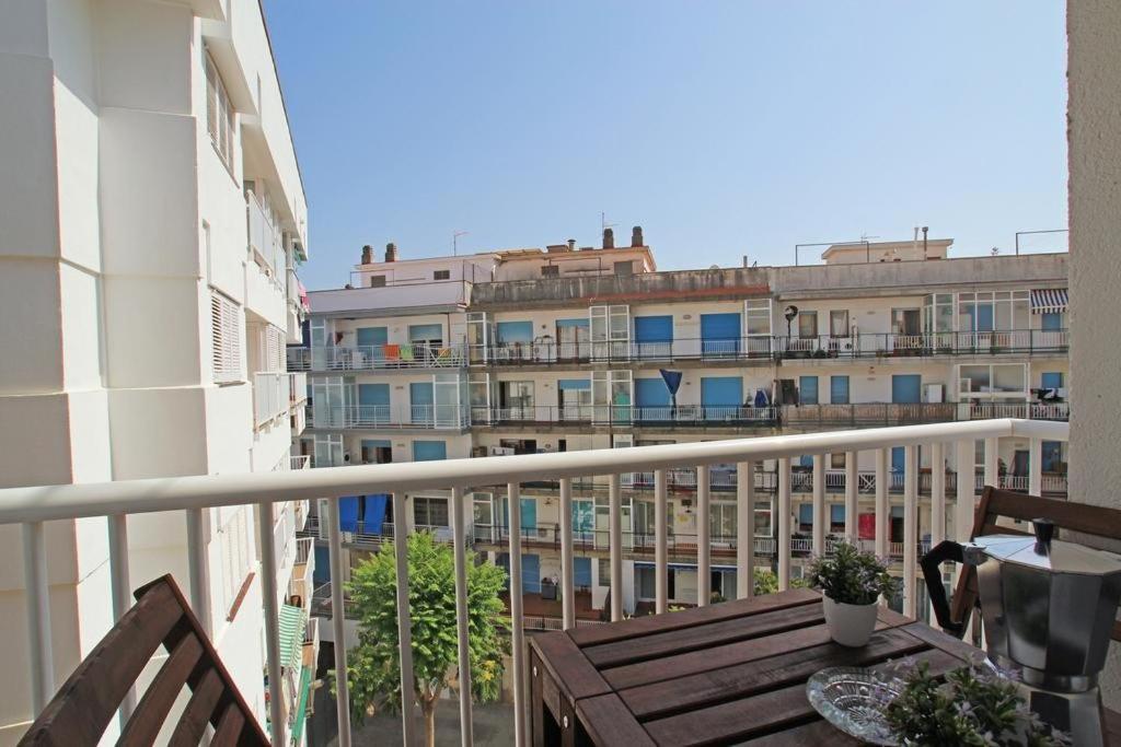 Warm Sands Apartment By Hello Homes Sitges Luaran gambar